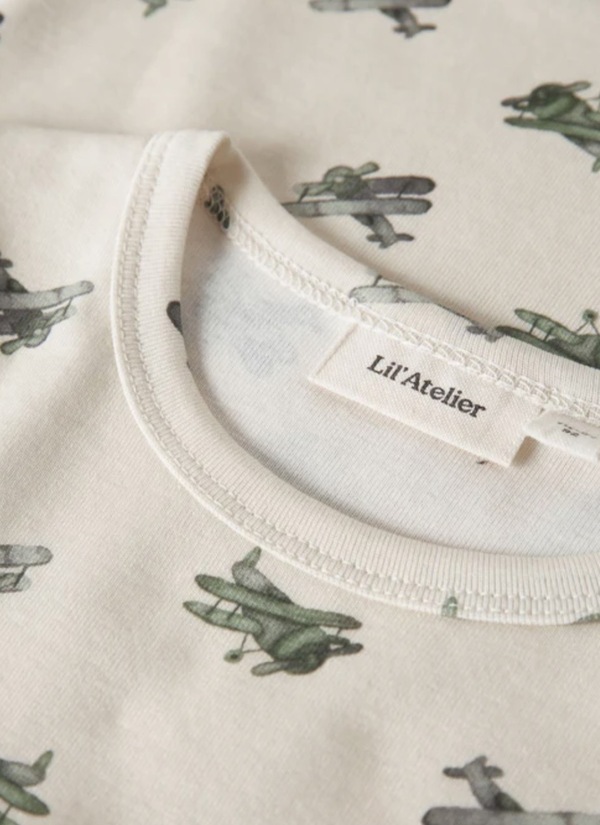 NMMLAYO GEU LS SLIM TOP LIL ATELIER Coconut Milk AIRPLANE - LIL`ATELIER